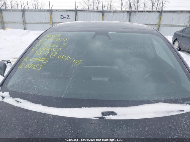 2021 Tesla Model 3 მანქანა იყიდება აუქციონზე, vin: 5YJ3E1EA9MF986657, აუქციონის ნომერი: 12490454