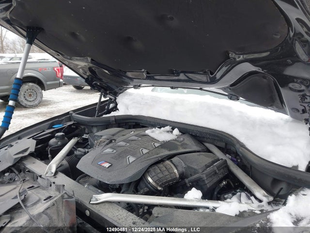 5UX33EU0XS9Y35810 BMW X5 M60i