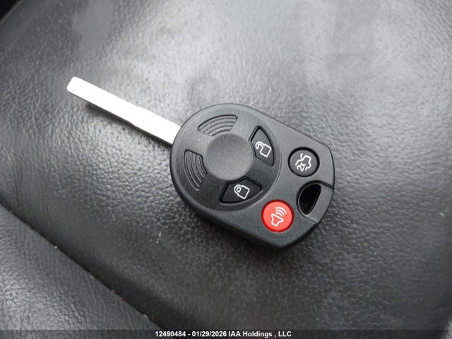 1FMCU9GX9FUB43213 Ford ESCAPE SE