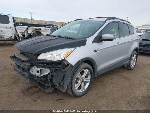 1FMCU9GX9FUB43213 Ford ESCAPE SE