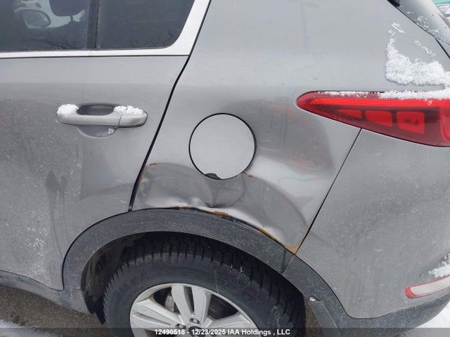 12490518 :رقم المزاد ، KNDPM3AC6H7249077 vin ، 2017 Kia Sportage مزاد بيع