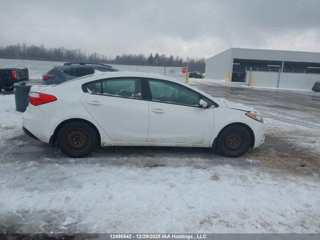 KNAFX4A61F5435828 KIA Forte