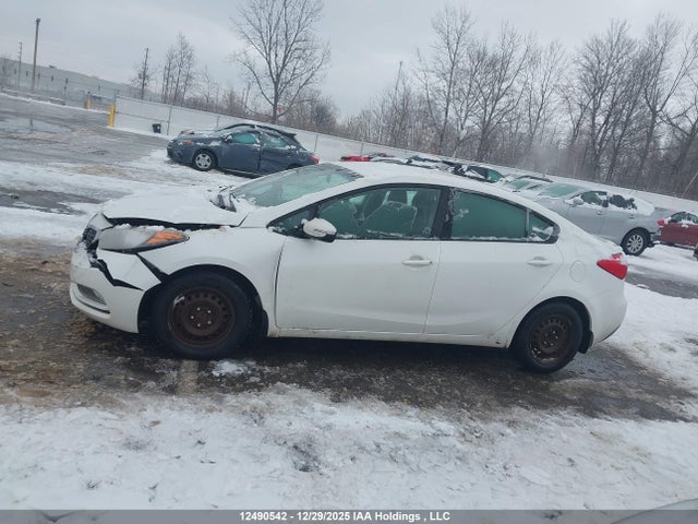 KNAFX4A61F5435828 KIA Forte