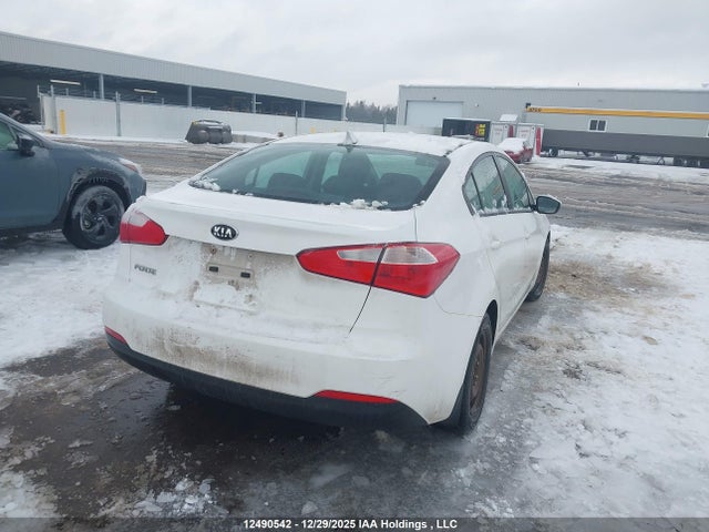KNAFX4A61F5435828 KIA Forte