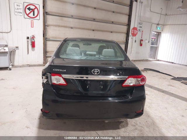 12490584 :رقم المزاد ، 2T1BU4EE0DC981709 vin ، 2013 Toyota Corolla S/le مزاد بيع