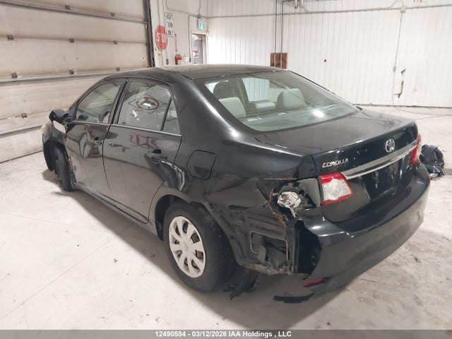 12490584 :رقم المزاد ، 2T1BU4EE0DC981709 vin ، 2013 Toyota Corolla S/le مزاد بيع