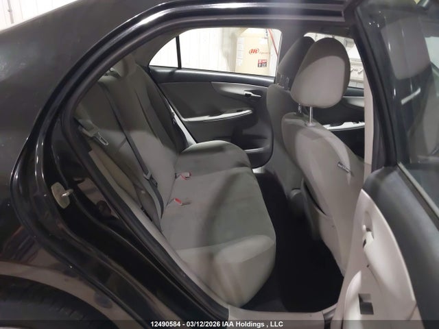 12490584 :رقم المزاد ، 2T1BU4EE0DC981709 vin ، 2013 Toyota Corolla S/le مزاد بيع