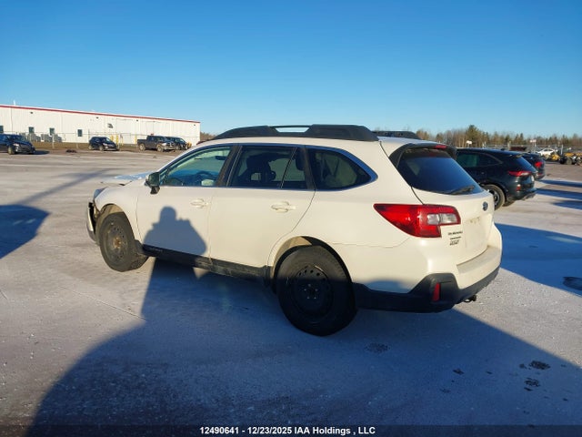 4S4BSDDC5J3314446 Subaru Outback 2.5i Touring