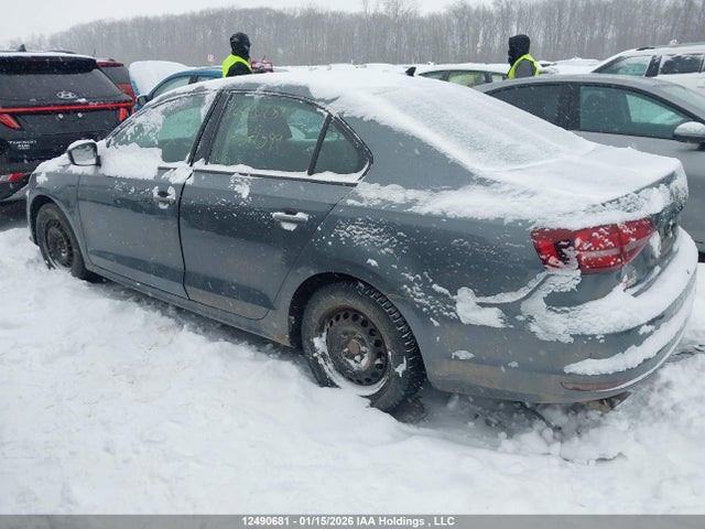 Продажа на аукционе авто 2017 Volkswagen Jetta, vin: 3VW2B7AJ9HM371599, номер лота: 12490681