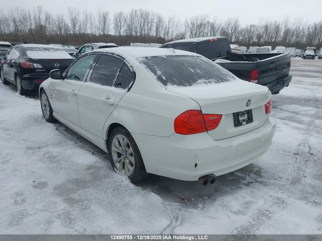 2011 Bmw 328 Xi მანქანა იყიდება აუქციონზე, vin: WBAPK7G53BNN71276, აუქციონის ნომერი: 12490755