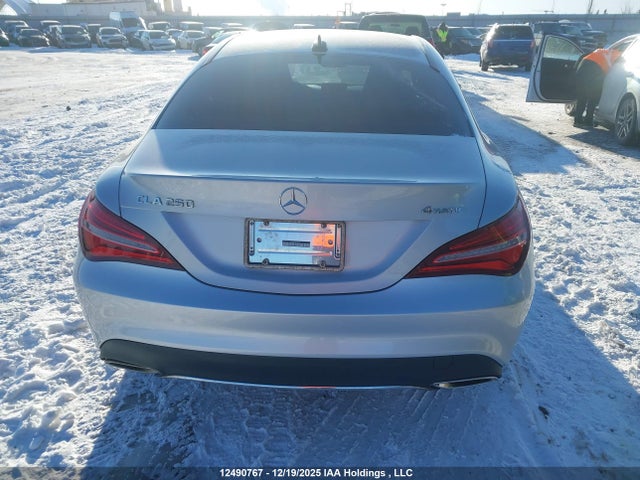 2018 Mercedes-benz Cla 250 4matic მანქანა იყიდება აუქციონზე, vin: WDDSJ4GB3JN527349, აუქციონის ნომერი: 12490767
