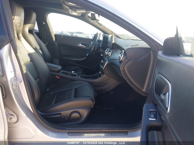 2018 Mercedes-benz Cla 250 4matic მანქანა იყიდება აუქციონზე, vin: WDDSJ4GB3JN527349, აუქციონის ნომერი: 12490767
