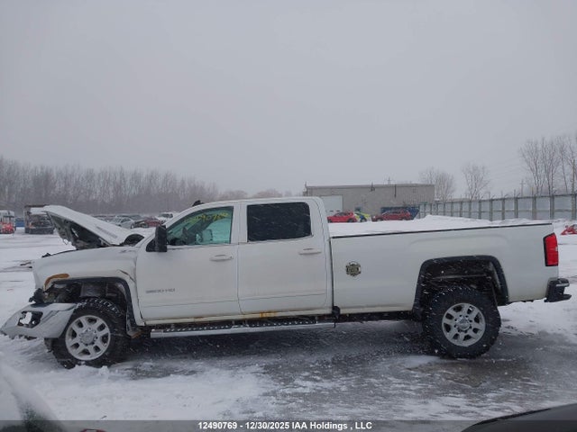 1GT12PEY1KF108259 GMC SIERRA 2500HD