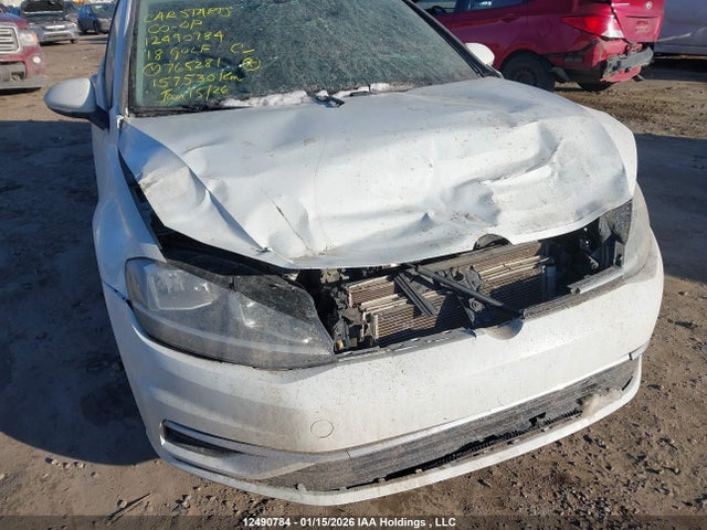 3VW117AU0JM765281 Volkswagen Golf Sportwagen S