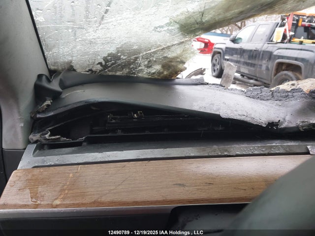 5YJ3E1EB6NF117136 Tesla MODEL 3