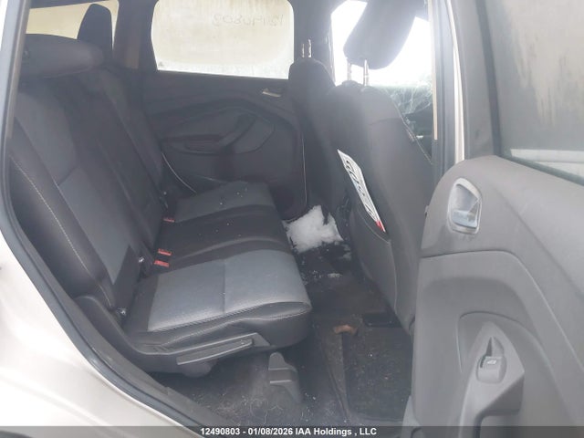 1FMCU0GD8JUA13045 Ford ESCAPE SE