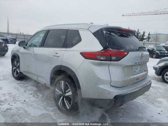JN8BT3BB8RW287425 Nissan Rogue Sv Moonroof