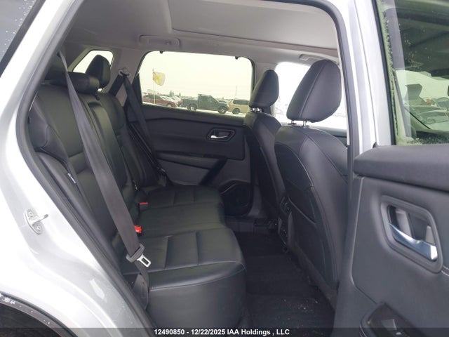 JN8BT3BB8RW287425 Nissan Rogue Sv Moonroof