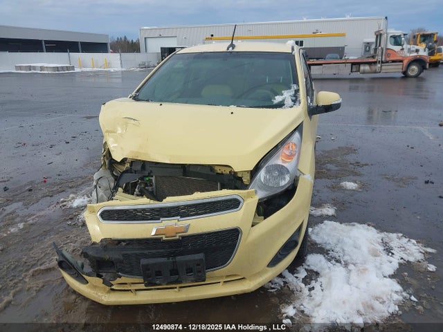 2014 Chevrolet Spark 1lt მანქანა იყიდება აუქციონზე, vin: KL8CD6S91EC438251, აუქციონის ნომერი: 12490874