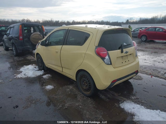 2014 Chevrolet Spark 1lt მანქანა იყიდება აუქციონზე, vin: KL8CD6S91EC438251, აუქციონის ნომერი: 12490874
