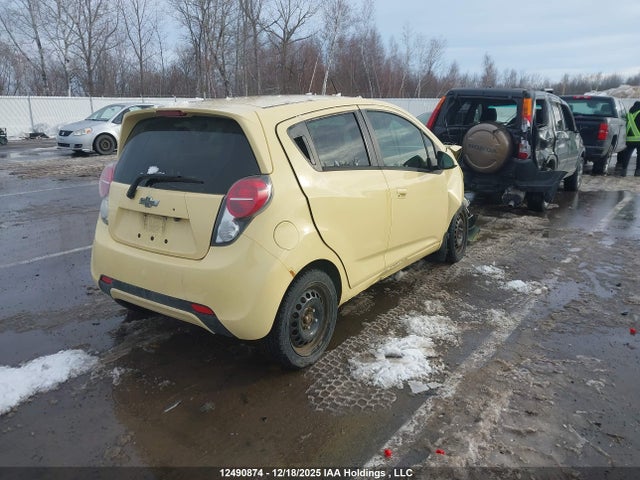 2014 Chevrolet Spark 1lt მანქანა იყიდება აუქციონზე, vin: KL8CD6S91EC438251, აუქციონის ნომერი: 12490874