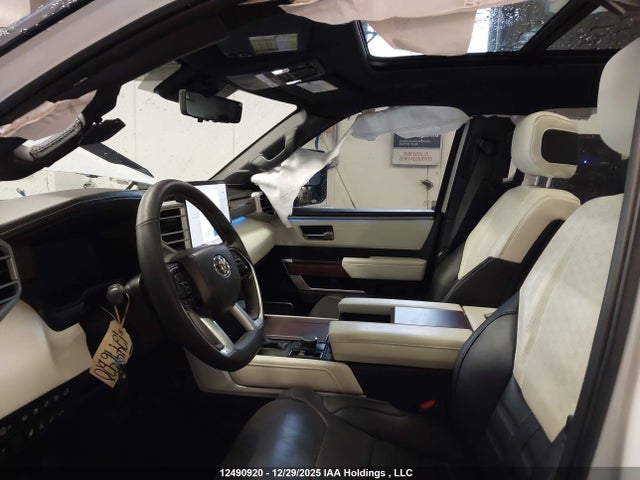 5TFVC5DB9NX012412 Toyota Tundra Hybrid Capstone