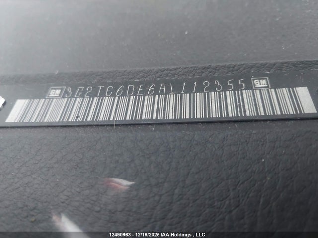 12490963 :رقم المزاد ، 3G2TC6DE6AL112355 vin ، 2010 Pontiac G3 Wave Se مزاد بيع
