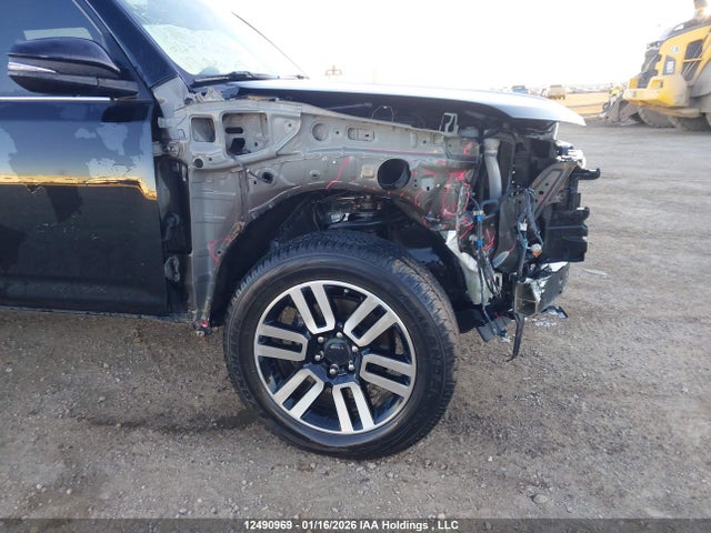 12490969 :رقم المزاد ، JTEBU5JR7F5264511 vin ، 2015 Toyota 4runner Sr5 V6 مزاد بيع