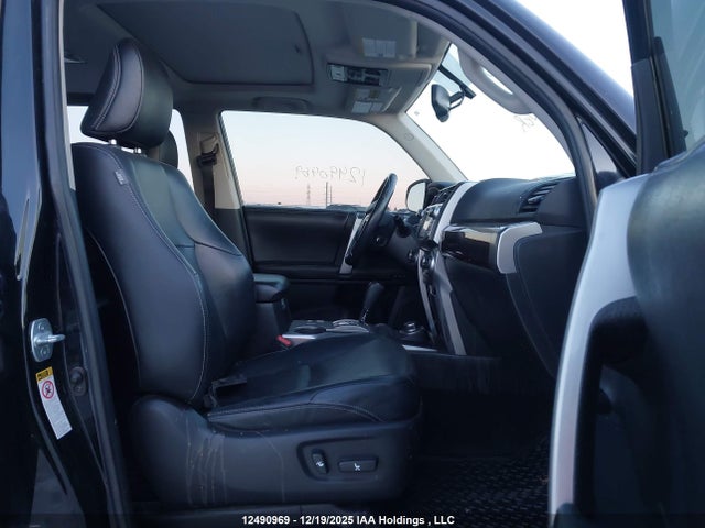 12490969 :رقم المزاد ، JTEBU5JR7F5264511 vin ، 2015 Toyota 4runner Sr5 V6 مزاد بيع