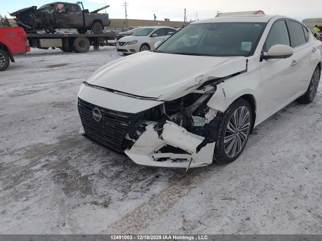 1N4BL4FW9PN418143 Nissan Altima Platinum