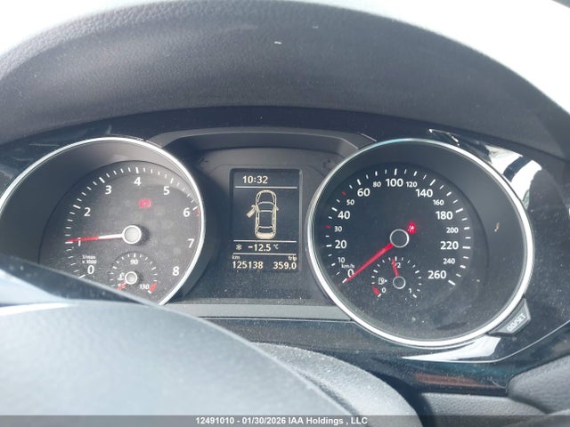 3VWB67AJ3HM338182 Volkswagen Jetta Wolfsburg Edition