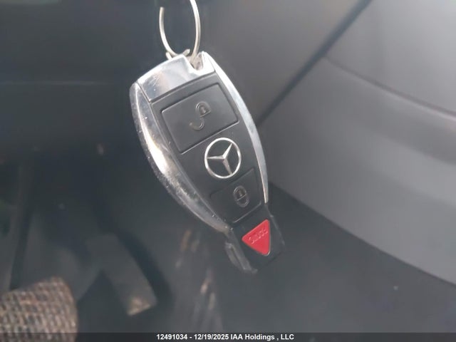 WDCTG4GB5FJ095806 Mercedes-Benz Gla 250 4matic