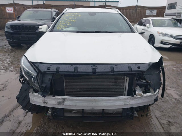 WDCTG4GB5FJ095806 Mercedes-Benz Gla 250 4matic