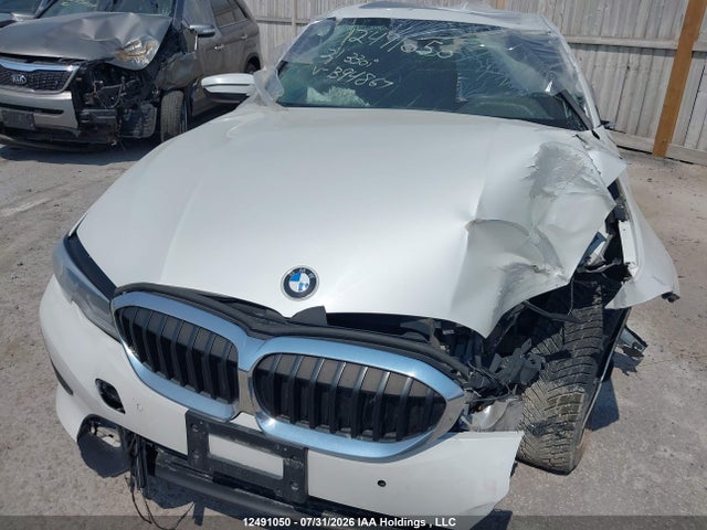 3MW5R7J06M8B94867 BMW 330i Xdrive