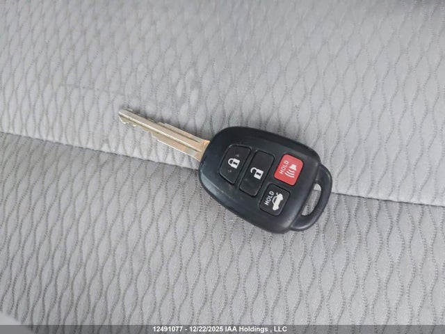 2T1BURHE9FC457387 Toyota Corolla L/le/le Pls/prm/s/s Pls