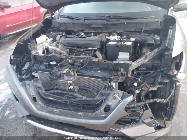 5N1AT2MV1HC840436 Nissan Rogue S/sl Platinum/sv