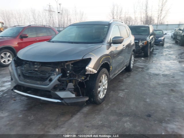 5N1AT2MV1HC840436 Nissan Rogue S/sl Platinum/sv