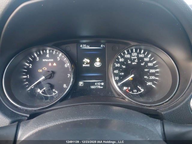 5N1AT2MV1HC840436 Nissan Rogue S/sl Platinum/sv