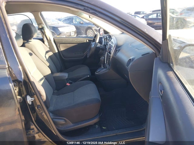 12491146 :رقم المزاد ، 2T1KR32E54C823429 vin ، 2004 Toyota Matrix Xr مزاد بيع