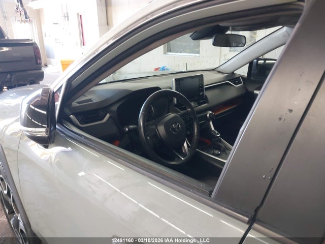 12491160 :رقم المزاد ، 2T3J1RFV6KC040785 vin ، 2019 Toyota Rav4 Trail مزاد بيع