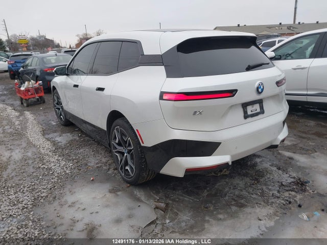 BMW Ix Xdrive40 2024 WB513CF08RCN01875 Image 3