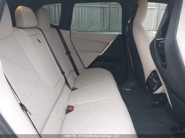 BMW Ix Xdrive40 2024 WB513CF08RCN01875 Image 8