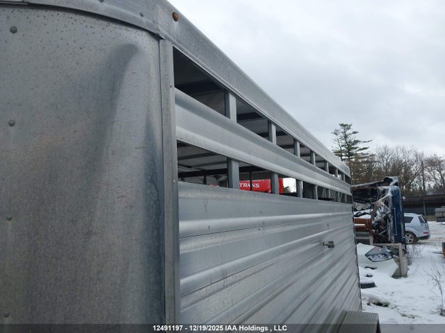 4FGA21626GC142868 Featherlite Mfg Inc Featherlite Mfg Inc