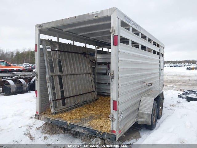4FGA21626GC142868 Featherlite Mfg Inc Featherlite Mfg Inc