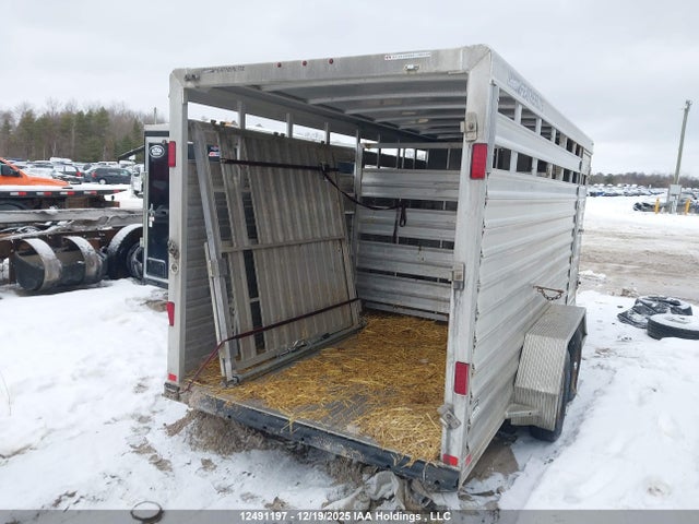 4FGA21626GC142868 Featherlite Mfg Inc Featherlite Mfg Inc