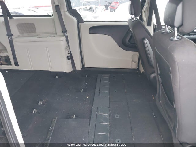 2C4RDGBG9HR878297 Dodge Grand Caravan Se
