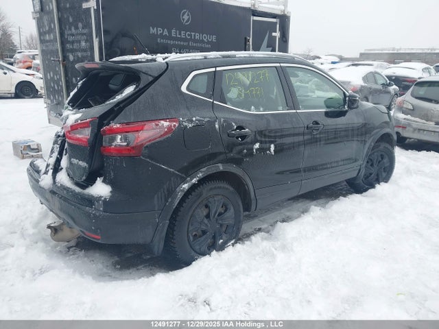 JN1BJ1CW6LW384771 Nissan QASHQAI