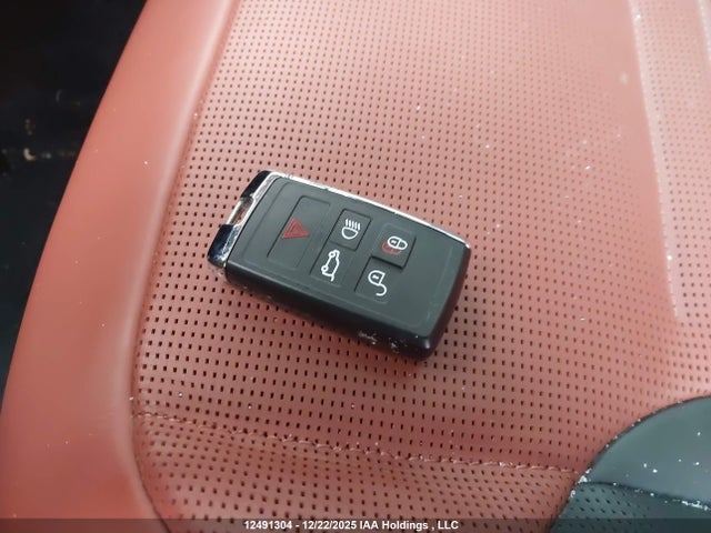 12491304 :رقم المزاد ، SAL1Z9F99RA407139 vin ، 2024 Land Rover Range Rover Sport Sv Edition One Flux Silver/sv Edition One Obsidian Black مزاد بيع