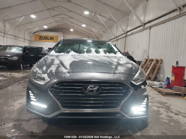 5NPE34AF7JH725655 Hyundai SONATA GLS