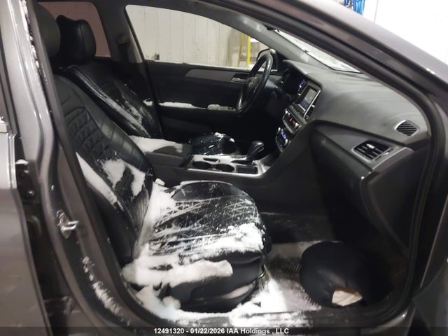 5NPE34AF7JH725655 Hyundai SONATA GLS
